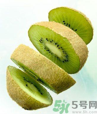 牙龈出血吃猕猴桃有用吗?吃猕猴桃能治牙龈出血吗? 牙龈出血吃猕猴桃有用吗?吃猕猴桃能治牙龈出血吗?