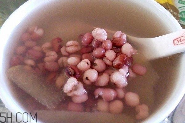 红豆薏米可以和大米一起煮吗?红豆薏米和大米同煮吗? 红豆薏米可以和大米一起煮吗?红豆薏米和大米同煮吗?