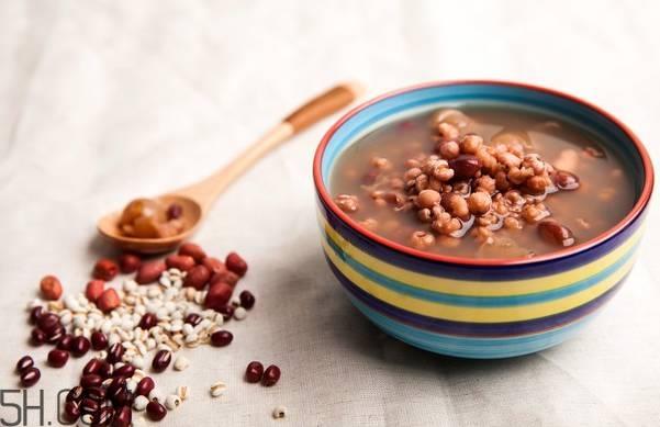 红豆薏米可以和大米一起煮吗?红豆薏米和大米同煮吗? 红豆薏米可以和大米一起煮吗?红豆薏米和大米同煮吗?