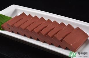 鸭血可以清肺吗?吃鸭血能清肺吗? 鸭血可以清肺吗?吃鸭血能清肺吗?