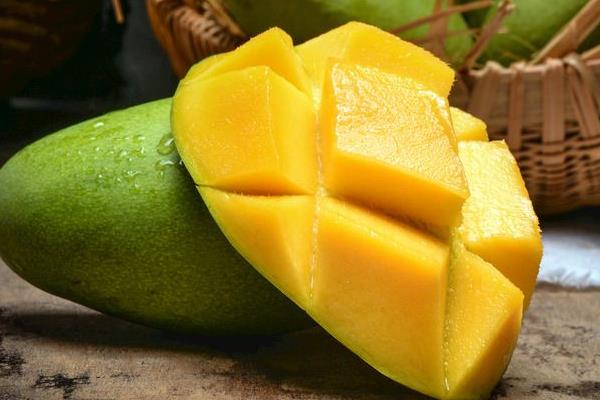 芒果捏软了还能吃吗 时间一长就会发烂 芒果捏软了还能吃吗 时间一长就会发烂