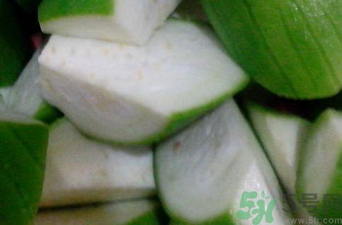 毛豆可以和丝瓜一起吃吗?毛豆能和丝瓜同吃吗? 毛豆可以和丝瓜一起吃吗?毛豆能和丝瓜同吃吗?