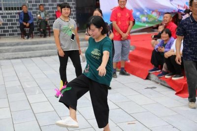 ​踢毽子可以瘦腿吗 踢毽子多久能达到减肥效果