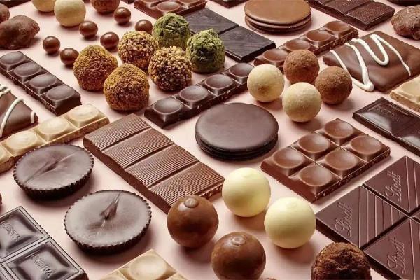 巧克力对低血糖有用吗 巧克力适合运动时吃吗 巧克力对低血糖有用吗 巧克力适合运动时吃吗