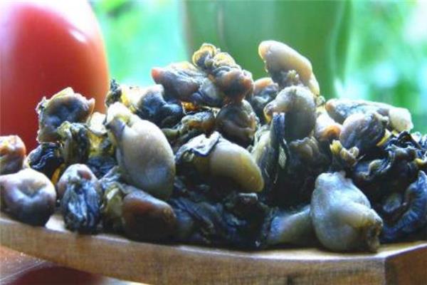 海蛎干发霉了还能吃吗 要分具体情况 海蛎干发霉了还能吃吗 要分具体情况