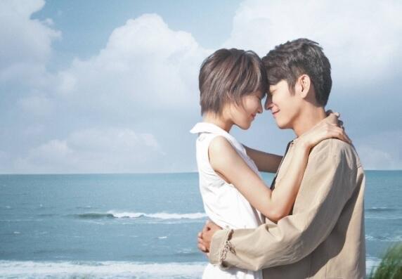 影视邓超王西再演夫妻,曾搭档《银河补习班》,这次出演《你是我的一束光》 1