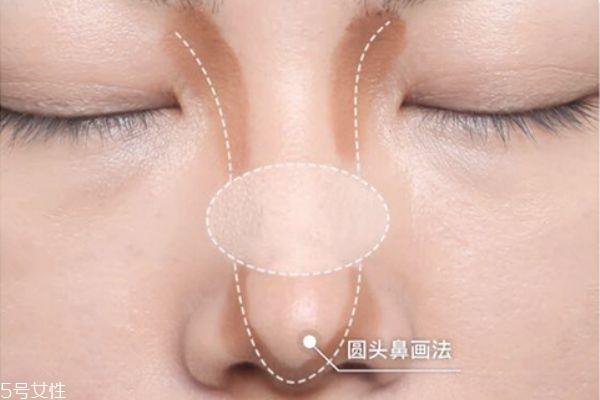 修容棒怎么画鼻子 鼻影的画法图解 修容棒怎么画鼻子 鼻影的画法图解