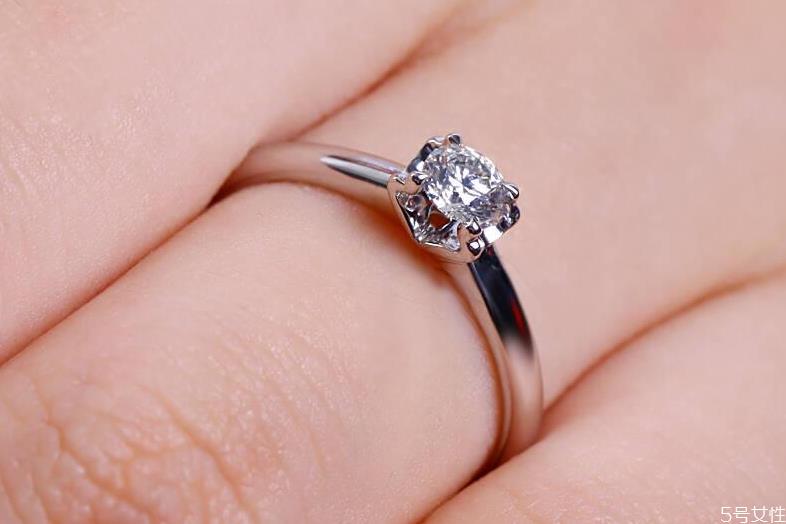 克徕帝和周大福哪个好 克徕帝钻石排名第几 克徕帝和周大福哪个好 克徕帝钻石排名第几