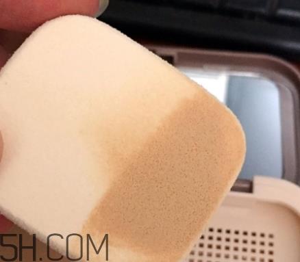 卡姿兰粉饼保质期多长?卡姿兰粉饼有效期 卡姿兰粉饼保质期多长?卡姿兰粉饼有效期