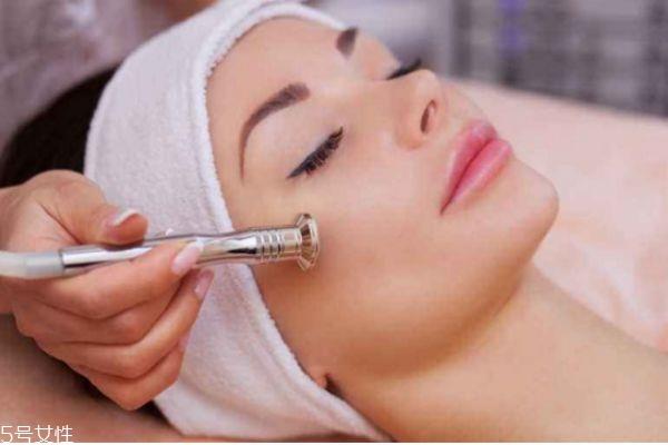 额头川字纹怎么消除 川字纹去除方法 额头川字纹怎么消除 川字纹去除方法