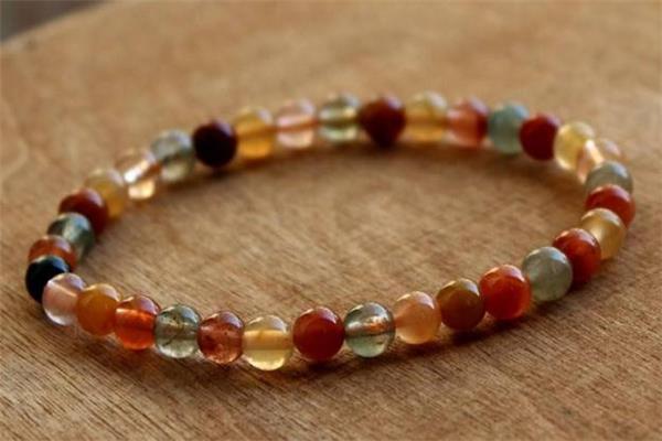 福禄寿水晶产地 以巴西为主 福禄寿水晶产地 以巴西为主