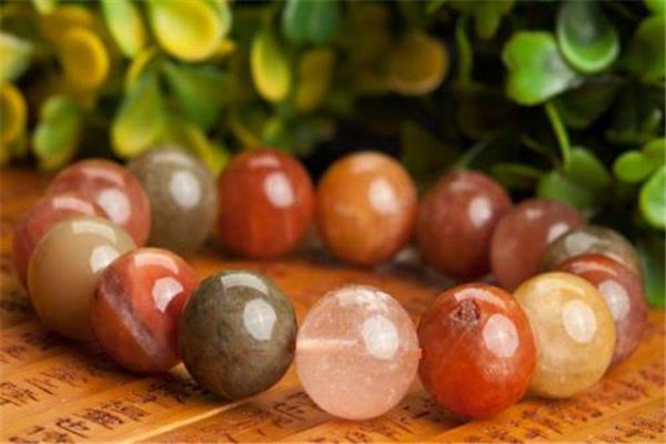 福禄寿水晶产地 以巴西为主 福禄寿水晶产地 以巴西为主