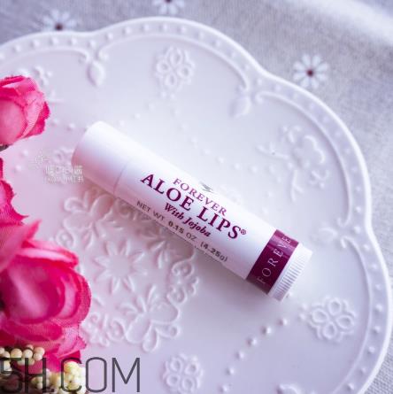 forever aloe lips永恒芦荟润唇膏好用吗 多少钱