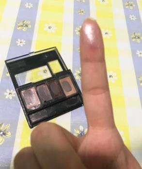 KATE眼影飞粉吗?持久不飞粉 KATE眼影飞粉吗?持久不飞粉