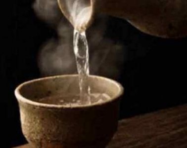 ​古代的人喝酒就像喝水一样大口喝 古人的酒到底有多少度