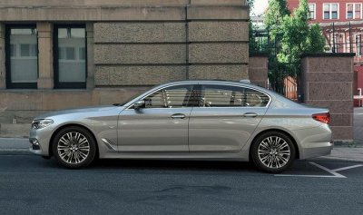 ​发动机怠速间歇性抖动是什么原因