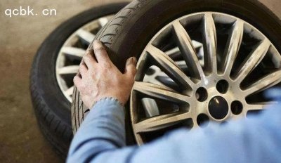 ​补一个汽车轮胎多少钱