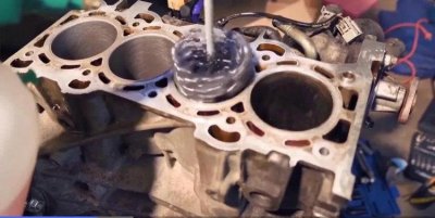 ​缸壁有竖纹就是拉缸了吗