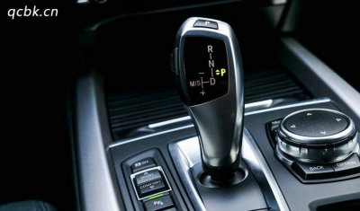 ​汽车挂档费劲是怎么回事