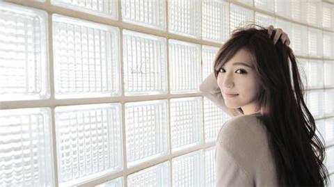 玩网络游戏怎么找女朋友