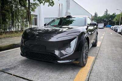 ​阿维塔07实车谍照曝光 或将于三季度上市