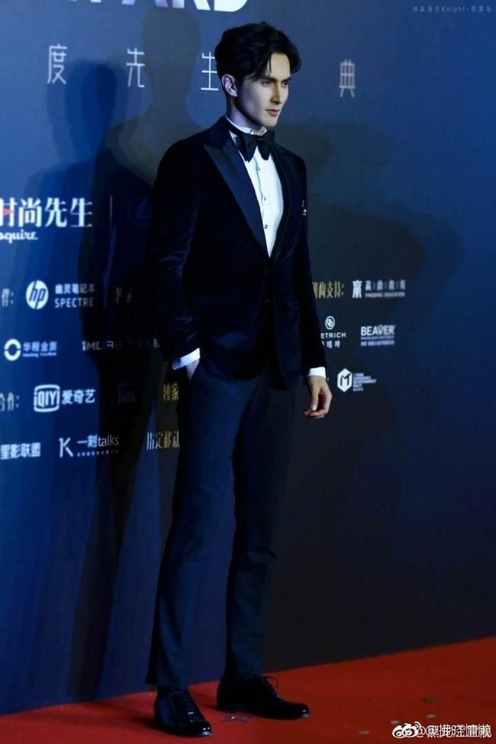 《三生三世枕上书》官宣，东华帝君高伟光，好久不见