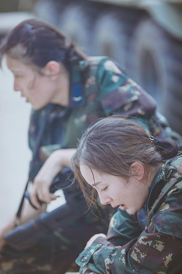 杨幂被爆有洁癖，黄子韬证实，王思葱怒怼关你们什么事？