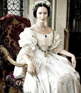 世界历史中的七大女王,中国人占两个,第一无悬念,第二被骂惨