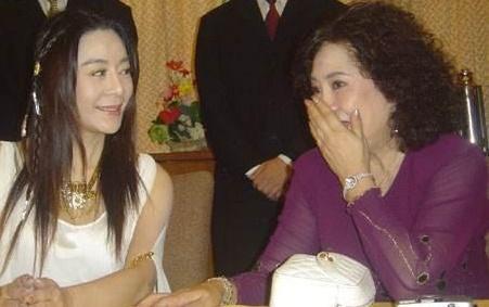 刘德华最不愿提起的一女人,多次抹黑华仔,54岁仍嫁不出去