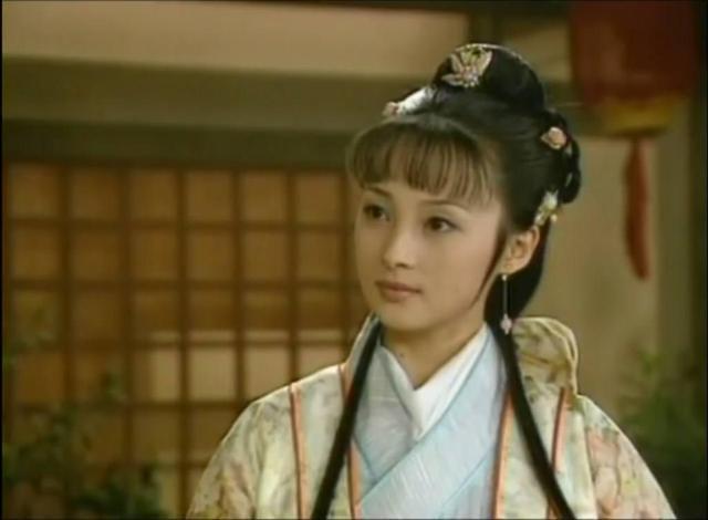 陈德容16岁那年裙子被风吹起，周星驰都看呆了！