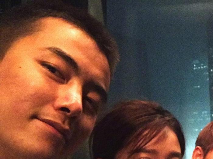 《亲爱的客栈》阚清子晒照呼叫刘涛，凭借短发和好性格圈粉无数！