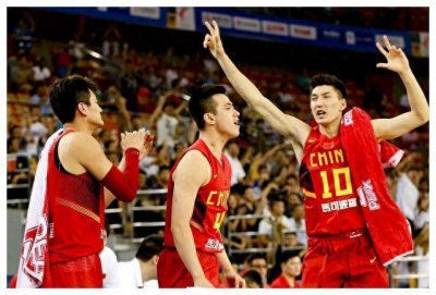 ​杜润旺绝杀5记三分，17分2篮板2助攻，奇迹般逆袭！