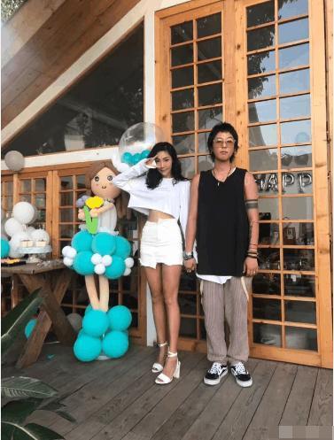 《非正式会谈》金韩一离世,杨迪大左发文悼念,妻子微博让人泪崩