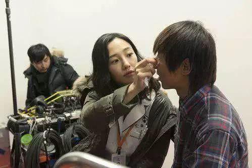 陈羽凡深夜发文曝光了,隔空表白onelove,感情有逆转的趋势