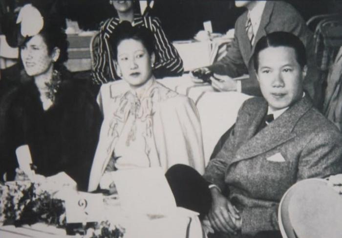 越南末代皇帝夫妻一见钟情，但晚年老死不相往来