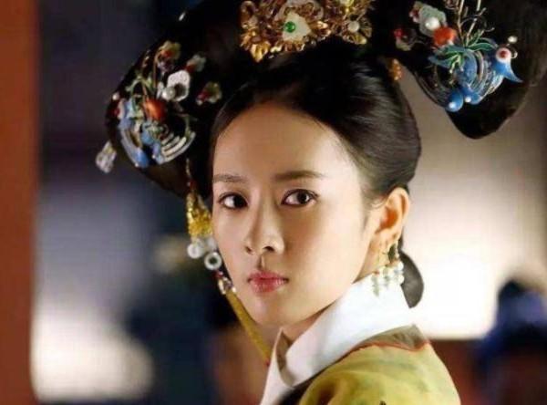 康熙皇帝竟有4个皇后,前3个皇后身世显赫,第4个生了个好儿子