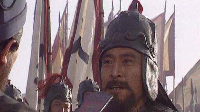 此人是曹操女婿,诸葛亮不敢惹,妻子和兄弟却差点将其害死