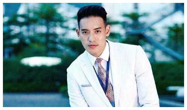 黄柏钧结婚了吗 资料情史遭扒现宣告结婚新娘是她