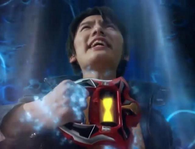 奥特曼历代人间体变身特写，最帅的是这位！