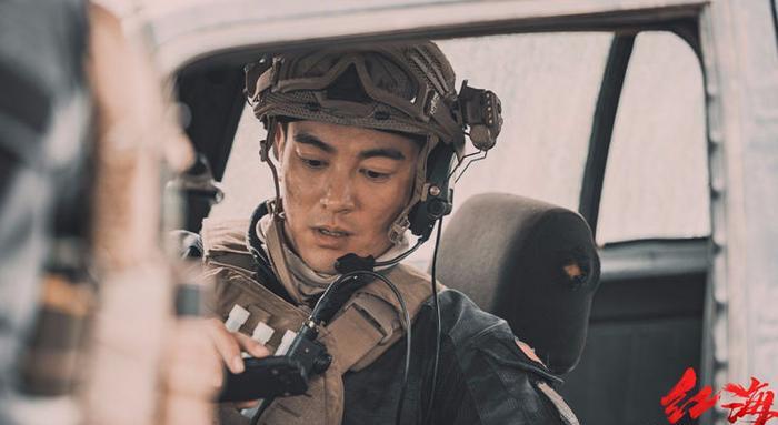 都知道霍思燕客串《红海行动》, 其实她还为杜江客串过另一部电影