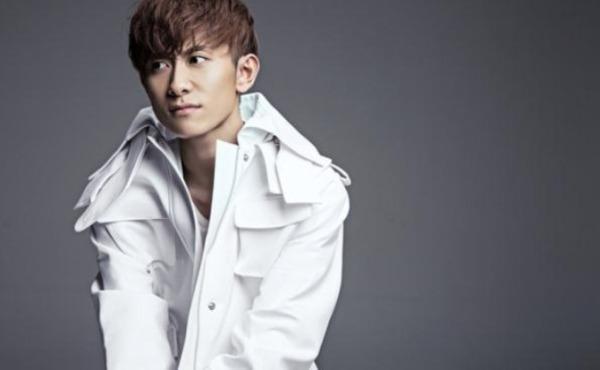 论张一山发型的各种样式,这次的发型更受粉丝喜爱