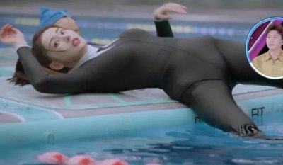 ​张天爱体态到底有多美？当她穿上潜水服那刻：瞬间成为全场焦点！