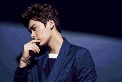 ​李易峰首谈前任李多海