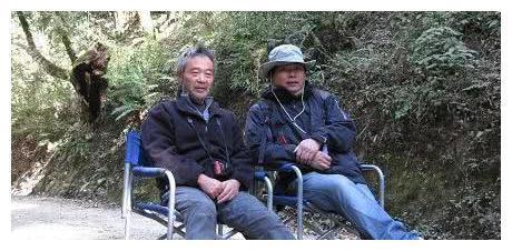 张艺谋曾给他当副手，因一部作品被禁拍十年，如今成“北影”老师