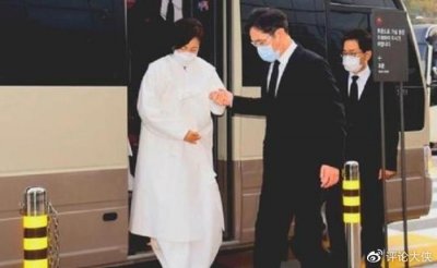 ​韩国女首富：继承数百亿资产，就连三星太子在她面前也需毕恭毕敬