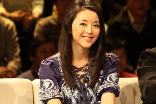 演员黄小蕾发文控诉迪士尼工作人员态度恶劣,遭打脸