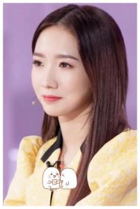 ​孟美岐生图照被扒，素颜化妆判若两人，网友：又是一个滤镜高手！