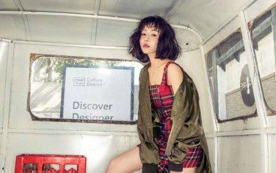 ​她长相清纯靓丽，26岁低调嫁给武术演员，如今34岁婚姻甜如蜜