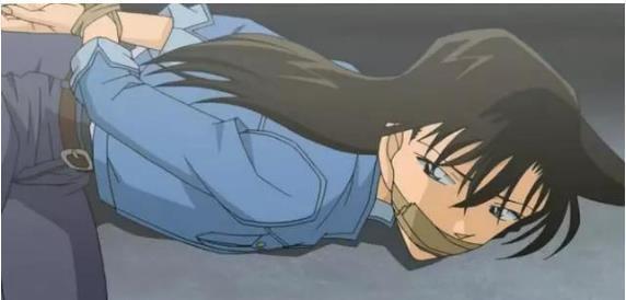 动漫中那些被“捆绑”的女主,王默最伟大,毛利兰最羞耻