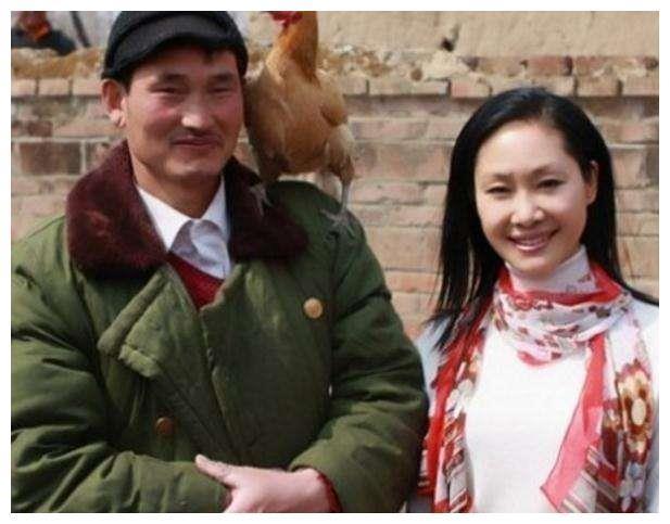 从星光大道走出的5位“农民歌手”, 李玉刚邀约不断, 她却被禁赛